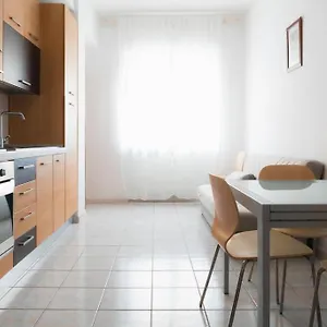 Turati Apartment: Seaside-center Piombino