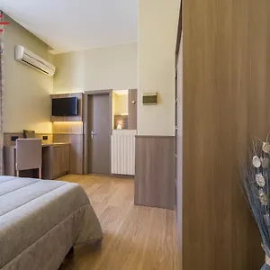 3* Hotel Est